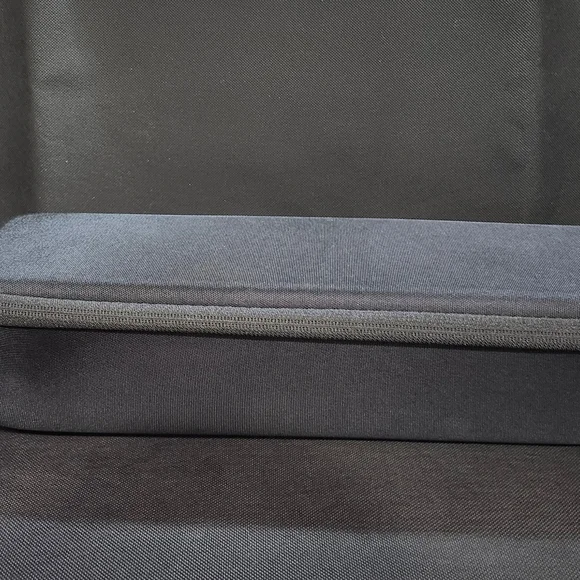 Pro Case Black Carrying Case - Picture 8 of 8